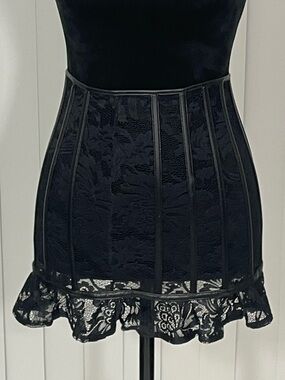 CURRENT MOOD Hello Cruel World Sheer Lace Corset Skirt Boning Detail Black XS